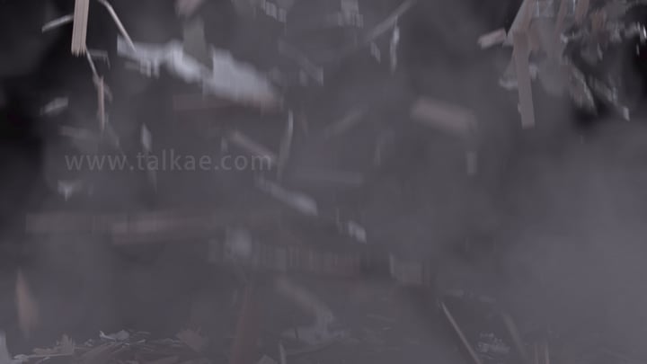 巨大的天花板破碎掉落-05