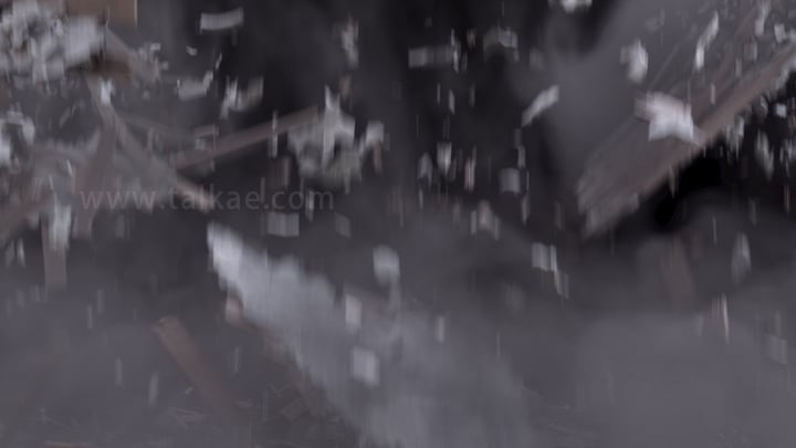 巨大的天花板破碎掉落-06